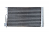 Condensador, aire acondicionado 35777 NRF