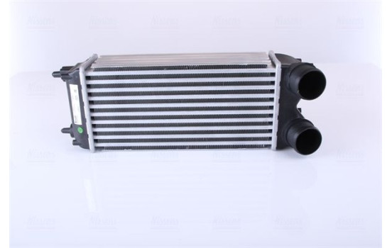 Intercooler, intercooler 96553 Nissens
