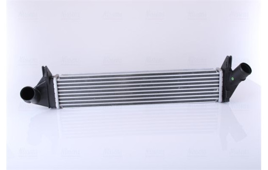 Intercooler, intercooler 96585 Nissens
