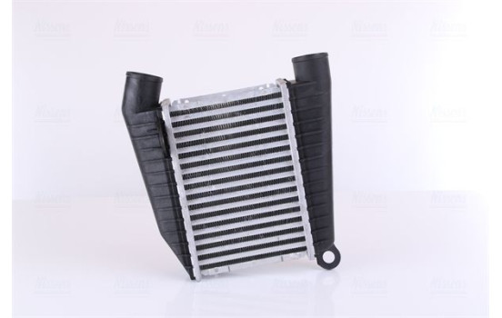 Intercooler, intercooler 96864 Nissens