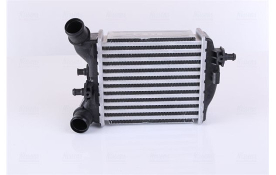 Intercooler, enfriador de aire de carga 96168 Nissens