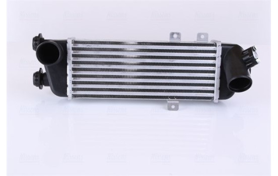 Intercooler, intercooler 96562 Nissens