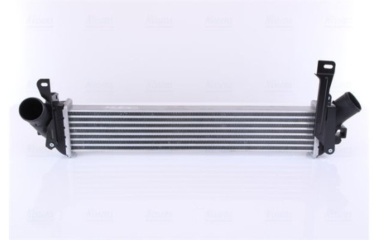 Intercooler, intercooler 96563 Nissens