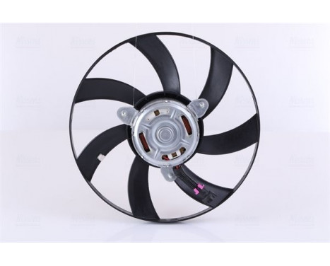 Ventilateur, refroidissement du moteur 85716 Nissens