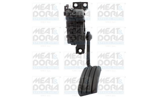 Accelerator pedal set