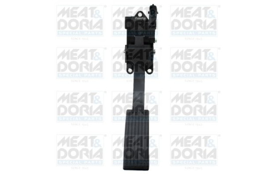 Accelerator pedal set