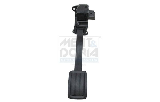 Accelerator pedal set