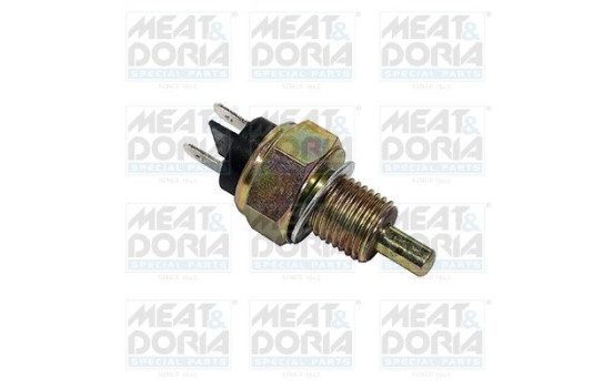 Reversing switch