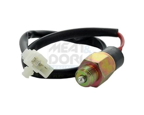 Reversing switch