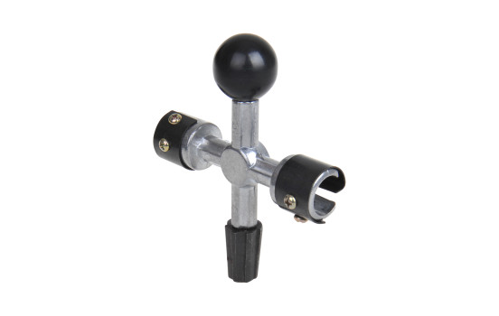 Battery pool cleaner