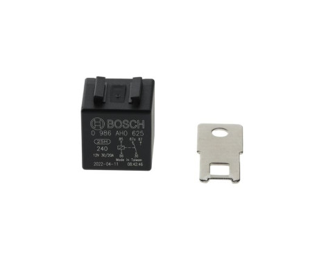 Relay, cooling fan