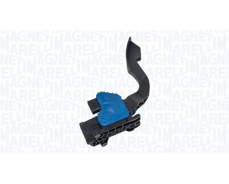 Accelerator pedal set