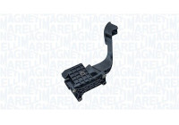 Accelerator pedal set