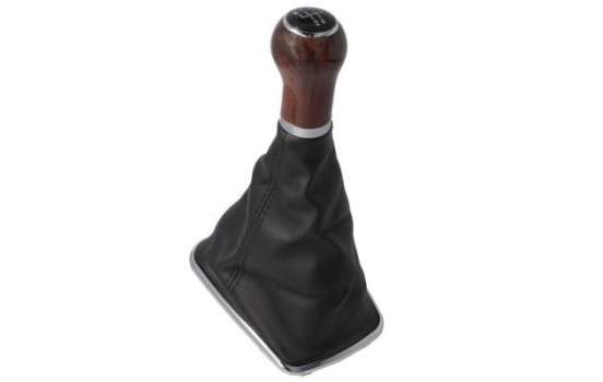 Gear shift knob