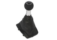 Gear shift knob