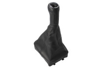 Gear shift knob