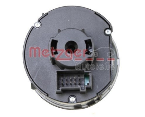 Switch, main light, Image 2