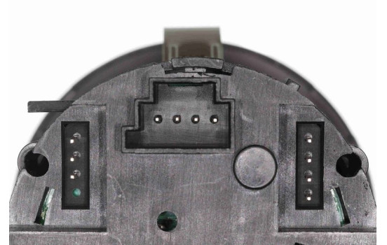 Switch, main light, Image 3