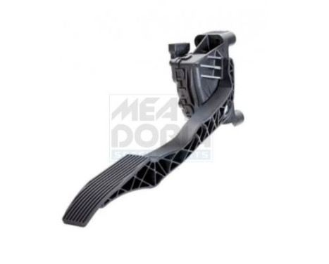 Accelerator pedal set