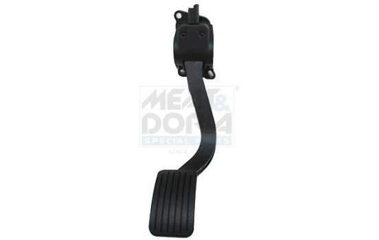 Accelerator pedal set