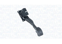 Accelerator pedal set