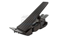 Accelerator pedal set