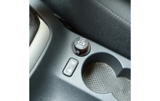 USB adapter - 2 ports 5V-2.1A - recessed - black, Image 3