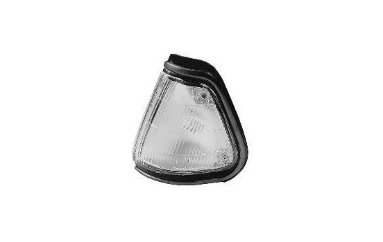 Luz de ciudad a la izquierda del faro.