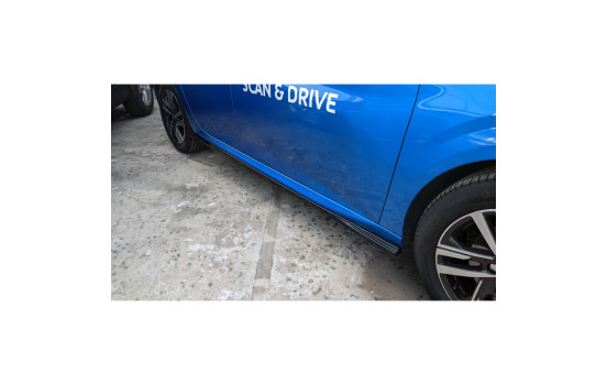 Jeu de jupes latérales sur mesure pour Peugeot 208 II 2019- (ABS)