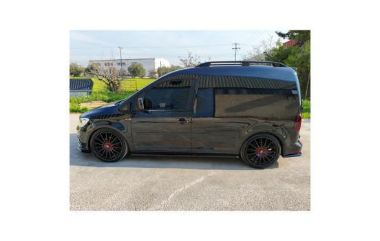 Kit de bas de caisse Motordrome compatible avec Volkswagen Caddy 2015-2020 (ABS noir brillant), Image 2