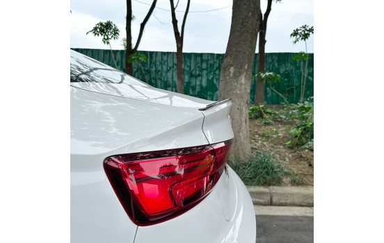 Spoiler arrière sur mesure pour Audi A3/S3 (8V) Berline 2013-2020 (ABS Noir brillant)