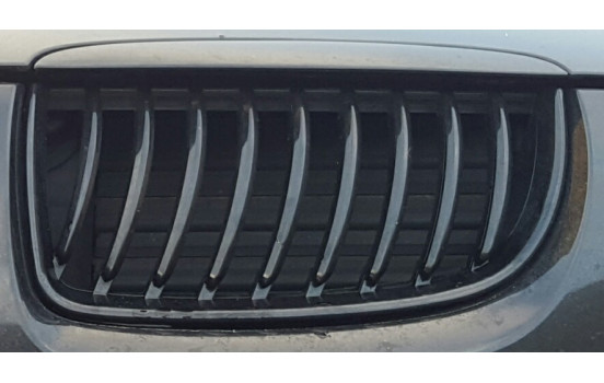 Grilles noir mat BMW Série 3 E90 / E91 Berline / Touring 2005-2008