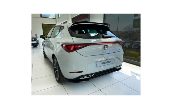 Jupe arrière sur mesure pour Seat Leon IV FR HB 5 portes 2020- (ABS)