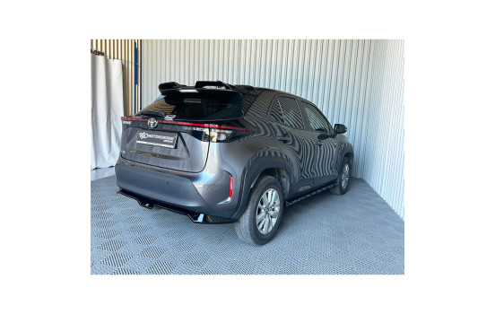 Jupe de pare-chocs arrière (diffuseur) adaptée pour Toyota Yaris Cross 2020- (ABS noir brillant), Image 5