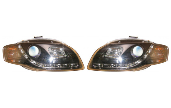 Phares avant compatibles avec Audi A4 B7 2005-2008