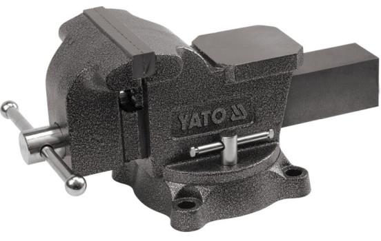 Tornillo de banco Yato de 150 mm