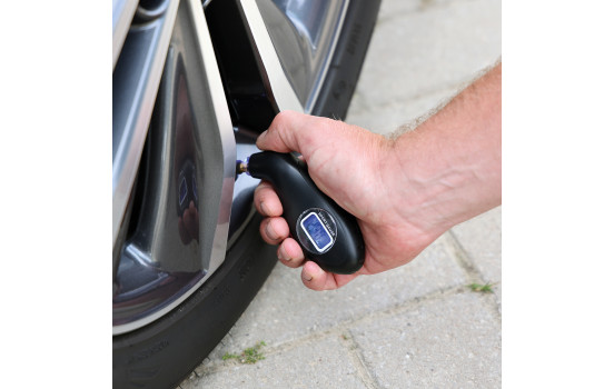 Medidor digital de presión de neumáticos Carpoint, Imagen 5