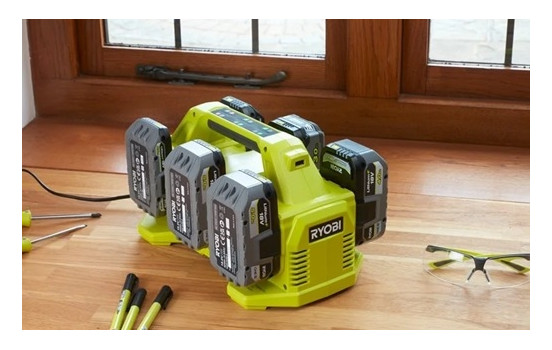 Cargador Ryobi ONE+ de 18 V y 6 puertos, Imagen 2