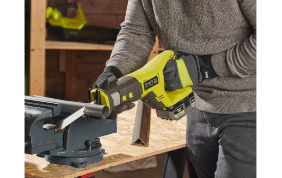 Sierra alternativa inalámbrica Ryobi ONE+ de 18 V (sin batería), Imagen 4