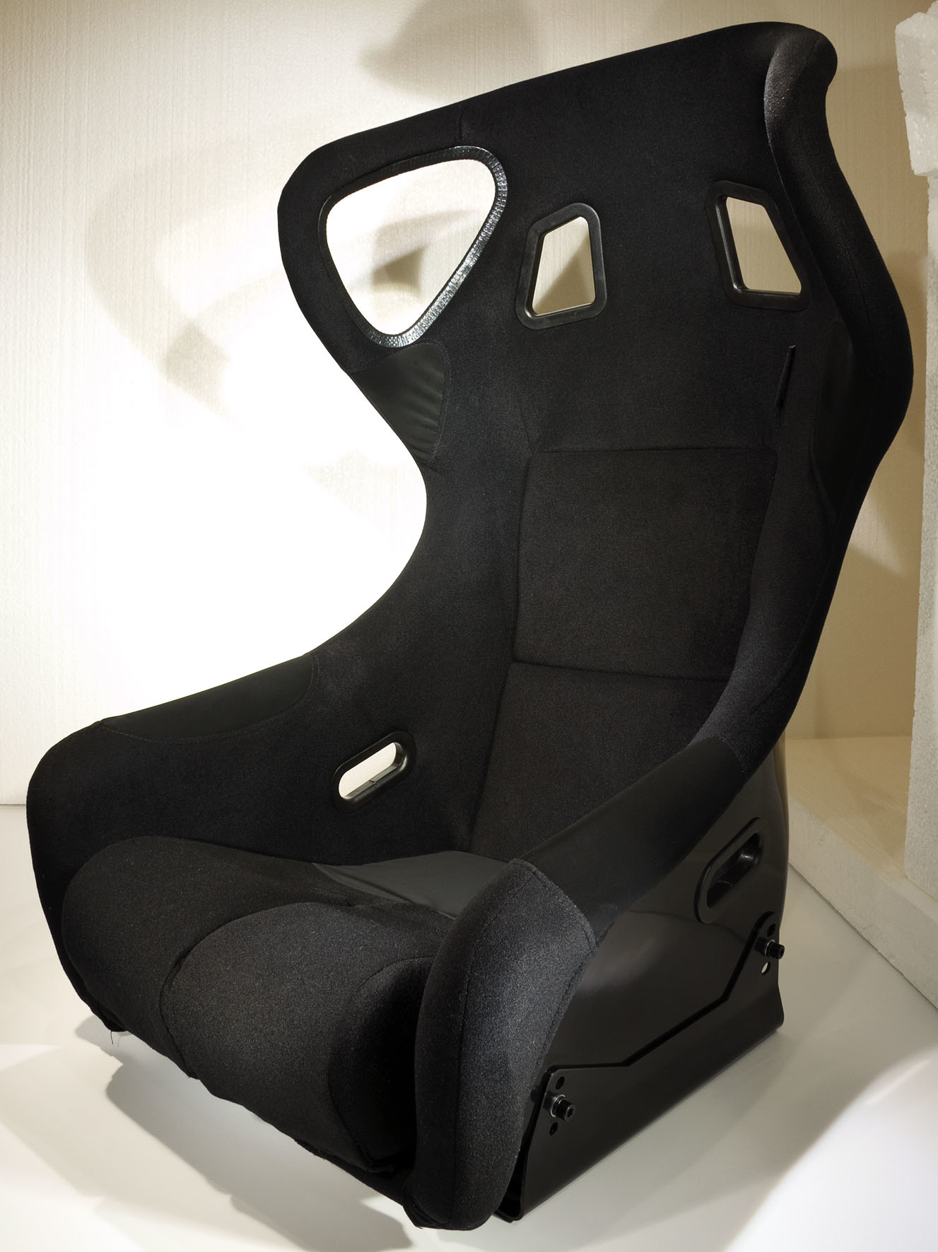 Sports seat 'BS6' - Black - Fixed polyester back - Incl. Slides ...