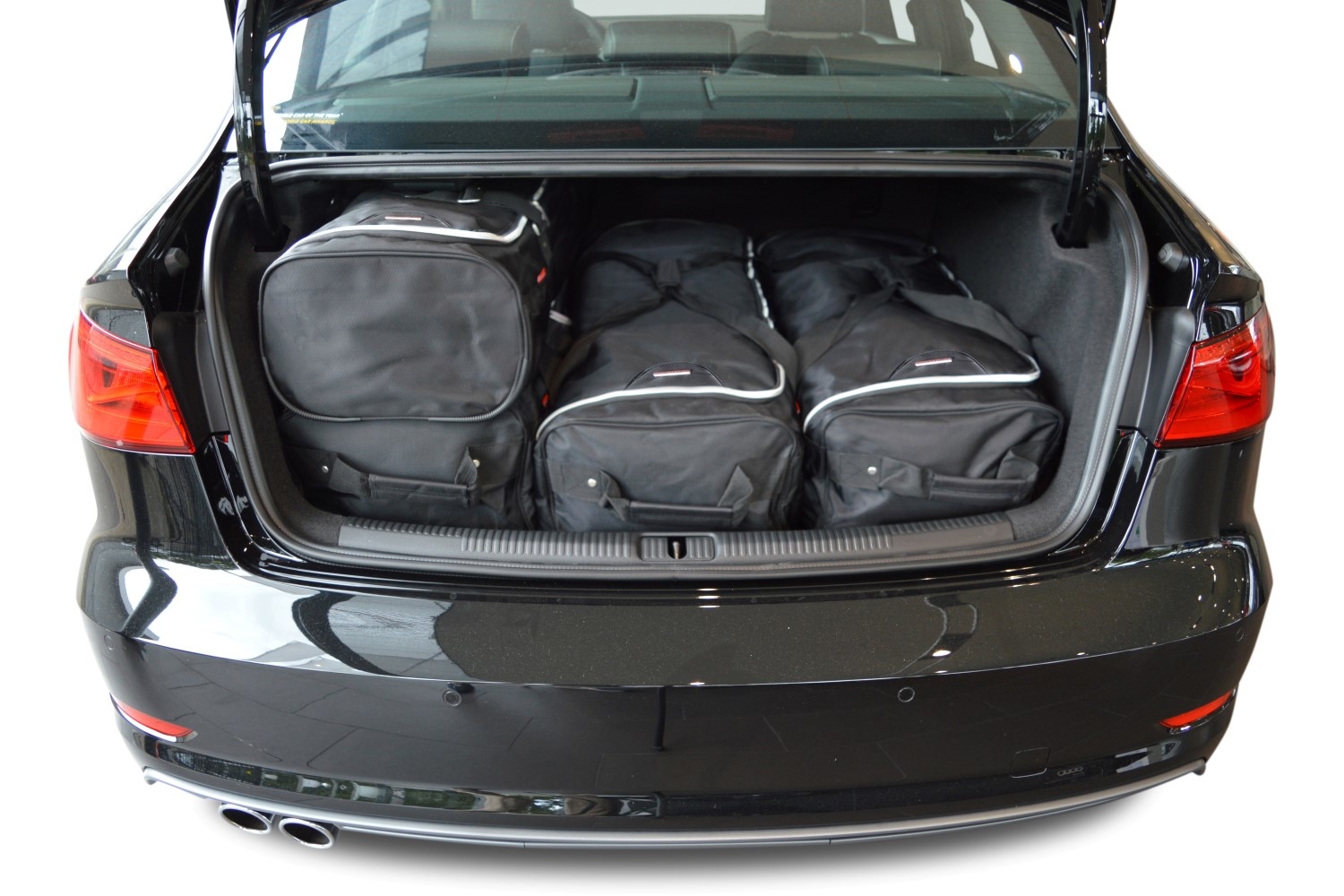 Travel bag set Audi Limousine (8V) 2013- 4d