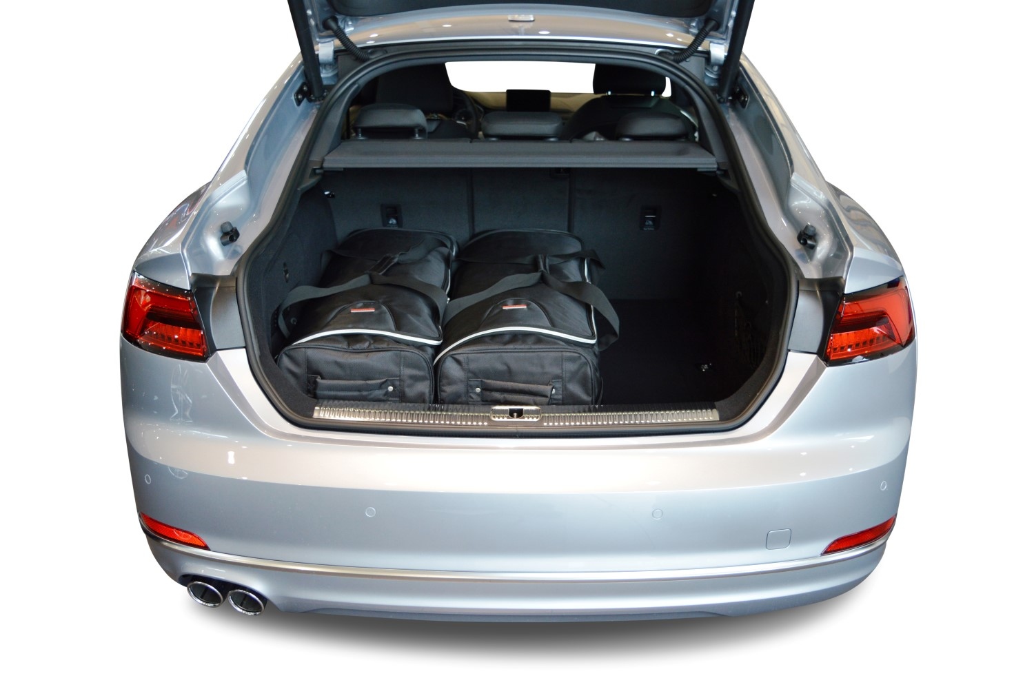 Travel bag set Audi Coupé (F5) 2016 coupé