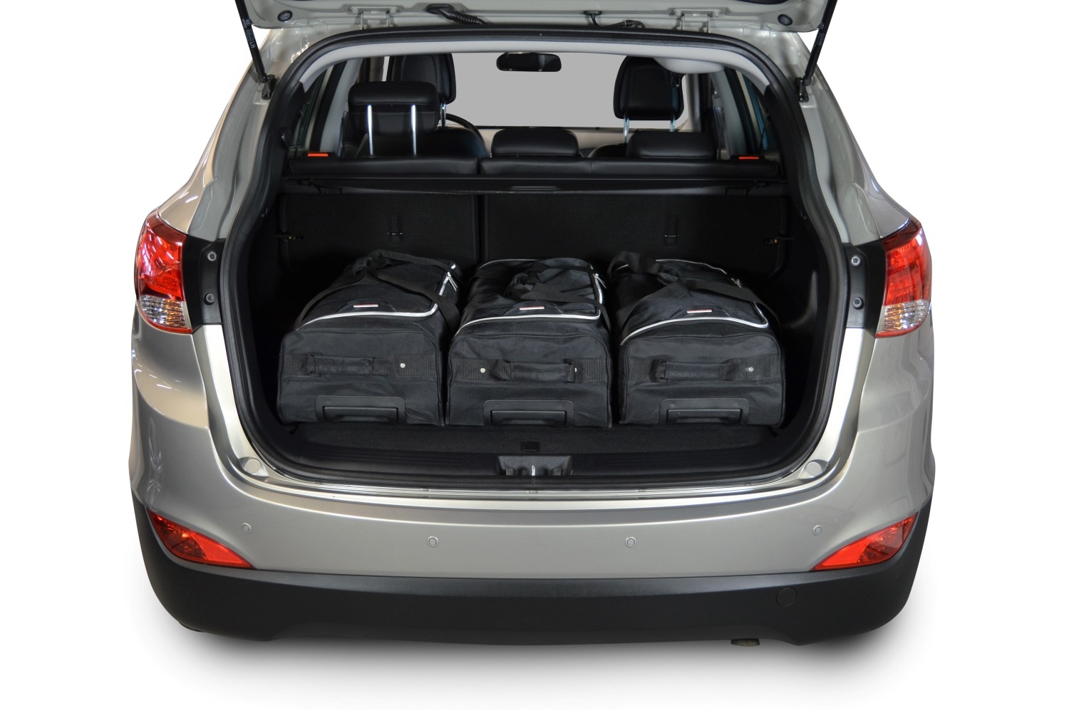 Travel bag set Hyundai (LM) 2010-2015 suv