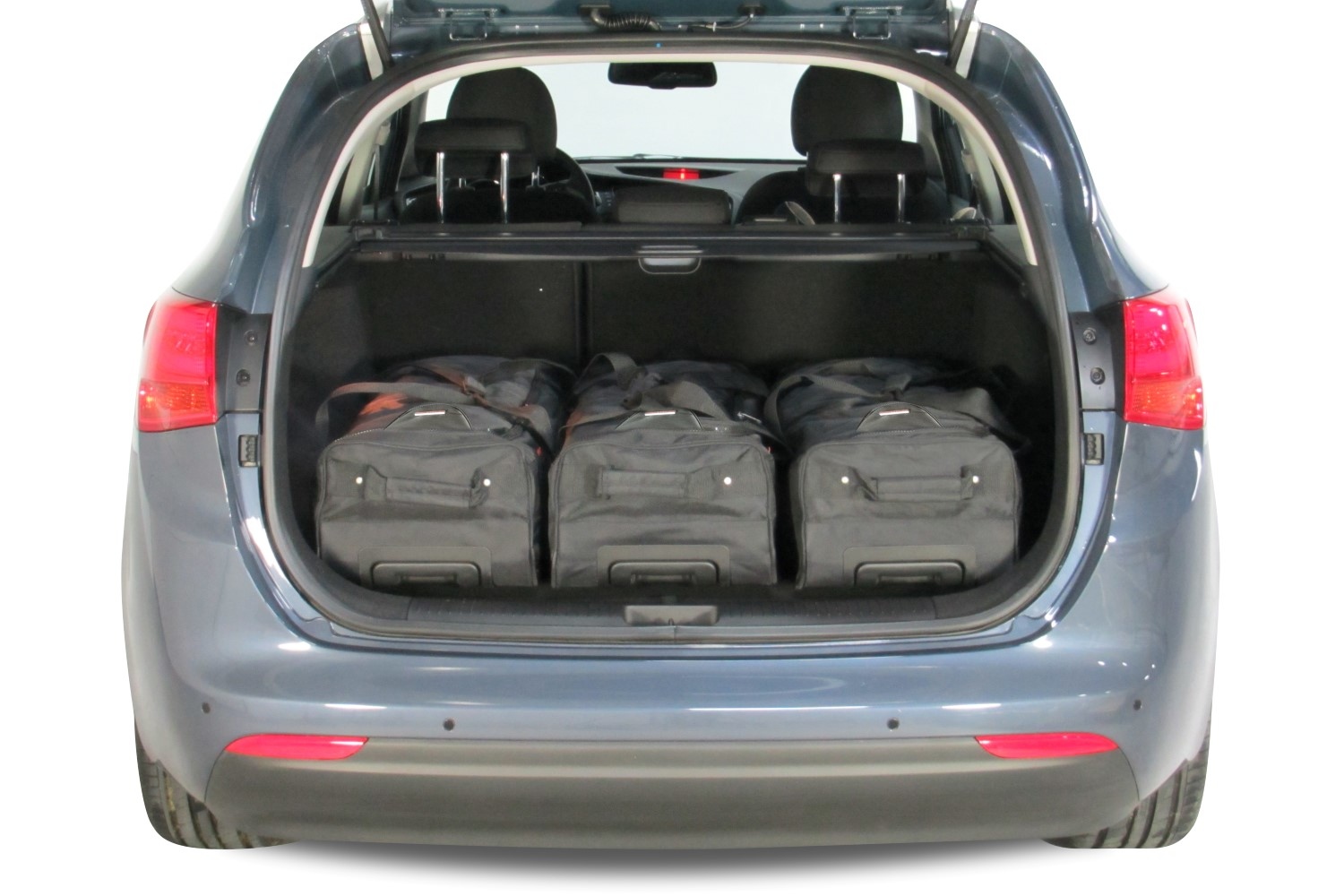 Travel bag set Kia Cee'd (JD) Sportswagon 2012-2018 wagon