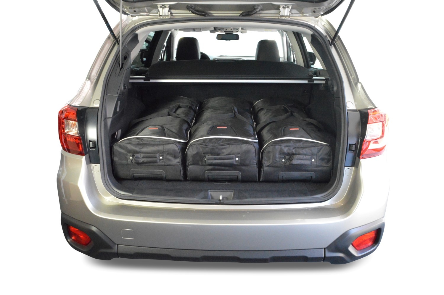 Travel bag set Subaru Outback V 2015- wagon