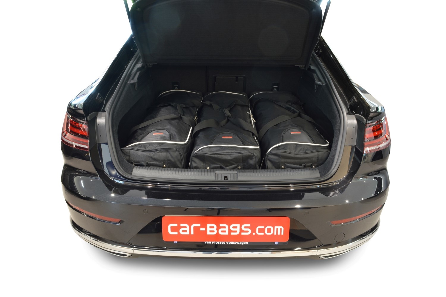 Travel Bag Set Volkswagen Arteon 2017- 5d