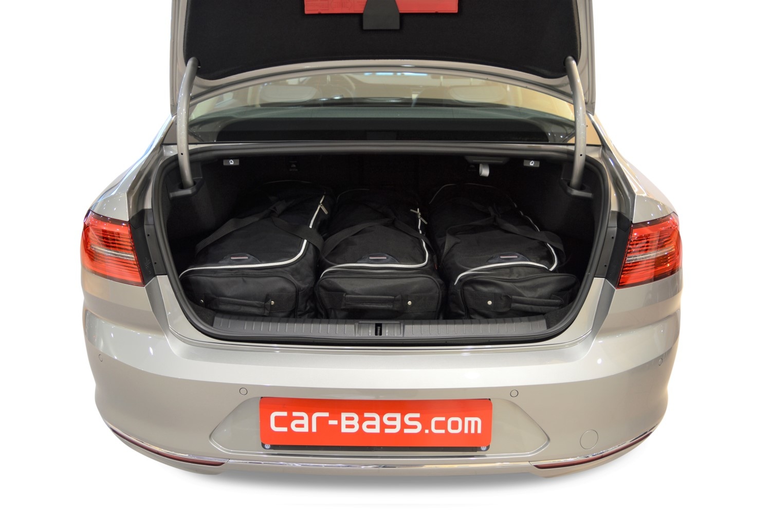 Travel bag set Volkswagen Passat () 2014- 4d