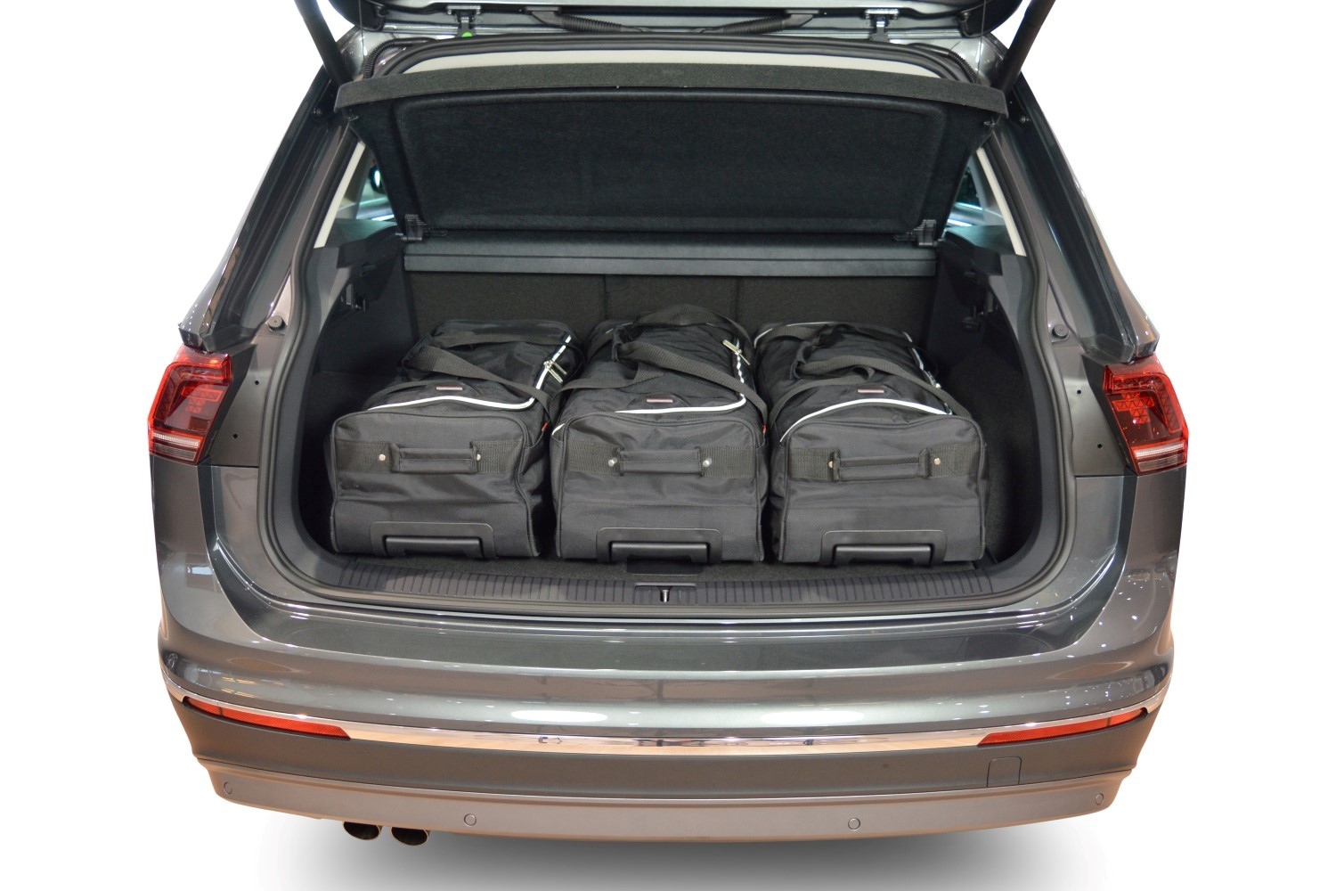 Travel bag set Volkswagen Tiguan II high boot floor 2015- suv