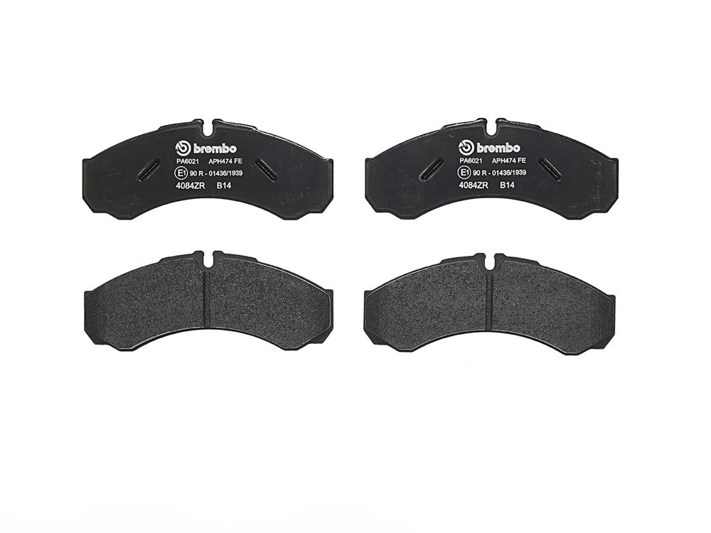 BREMBO Brake pad set RENAULT,IVECO,RENAULT TRUCKS P A6 021 8687D1487,2991668,2994086 2995631,2996091,2996605,2997702,42470835,42548191,5001844747