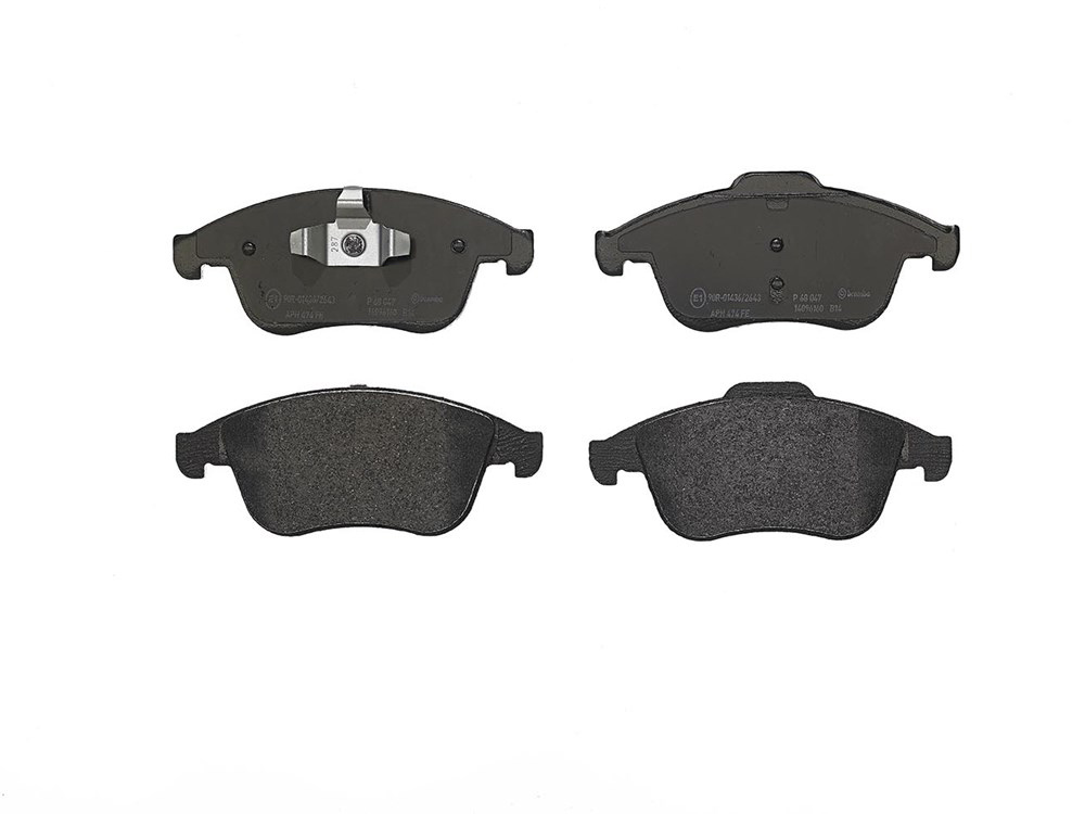 BREMBO Brake pad set RENAULT P 68 047 410600011R,410600629R,410602309R 410605055R,410607585R,440600629R,440608746R,8660000764,8660000782,8660004533